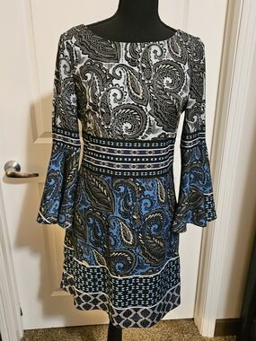 Vince Camuto Blue and Black Paisley Border-Print Bell Sleeve Dress